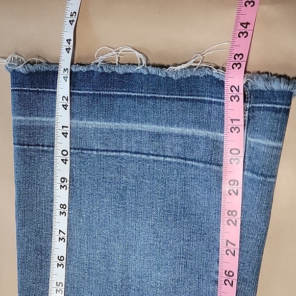 Sofia Vergara Sz. 12 Melisa Flare High Waist Self Belt Release Hem Stretch Jeans - Picture 13 of 15